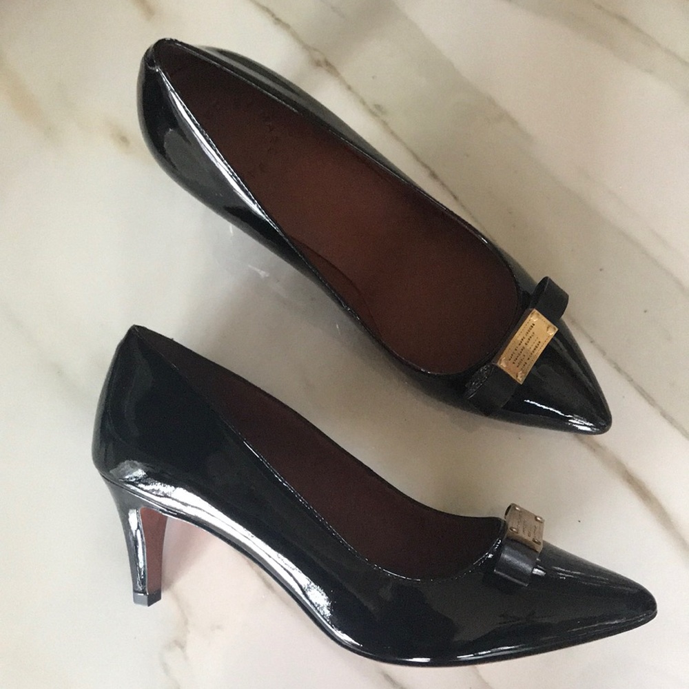 MBMJ Patent Leather Pointed Toe Bow Pumps